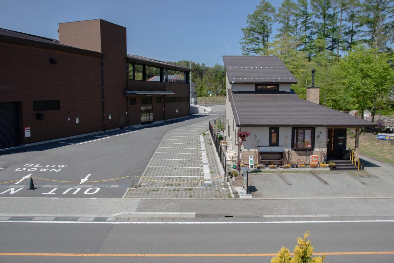 Guesthouse　You&I Fujikawaguchiko Exterior photo
