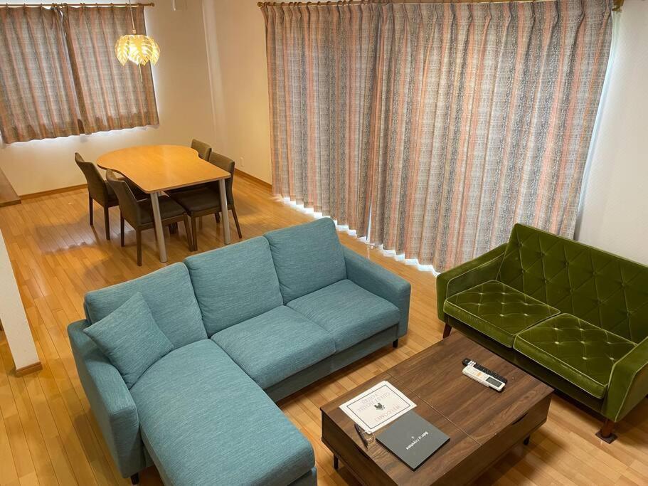 Guesthouse　You&I Fujikawaguchiko Exterior photo